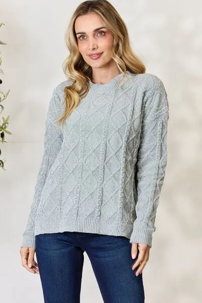 Cable Knit Round Neck Sweater