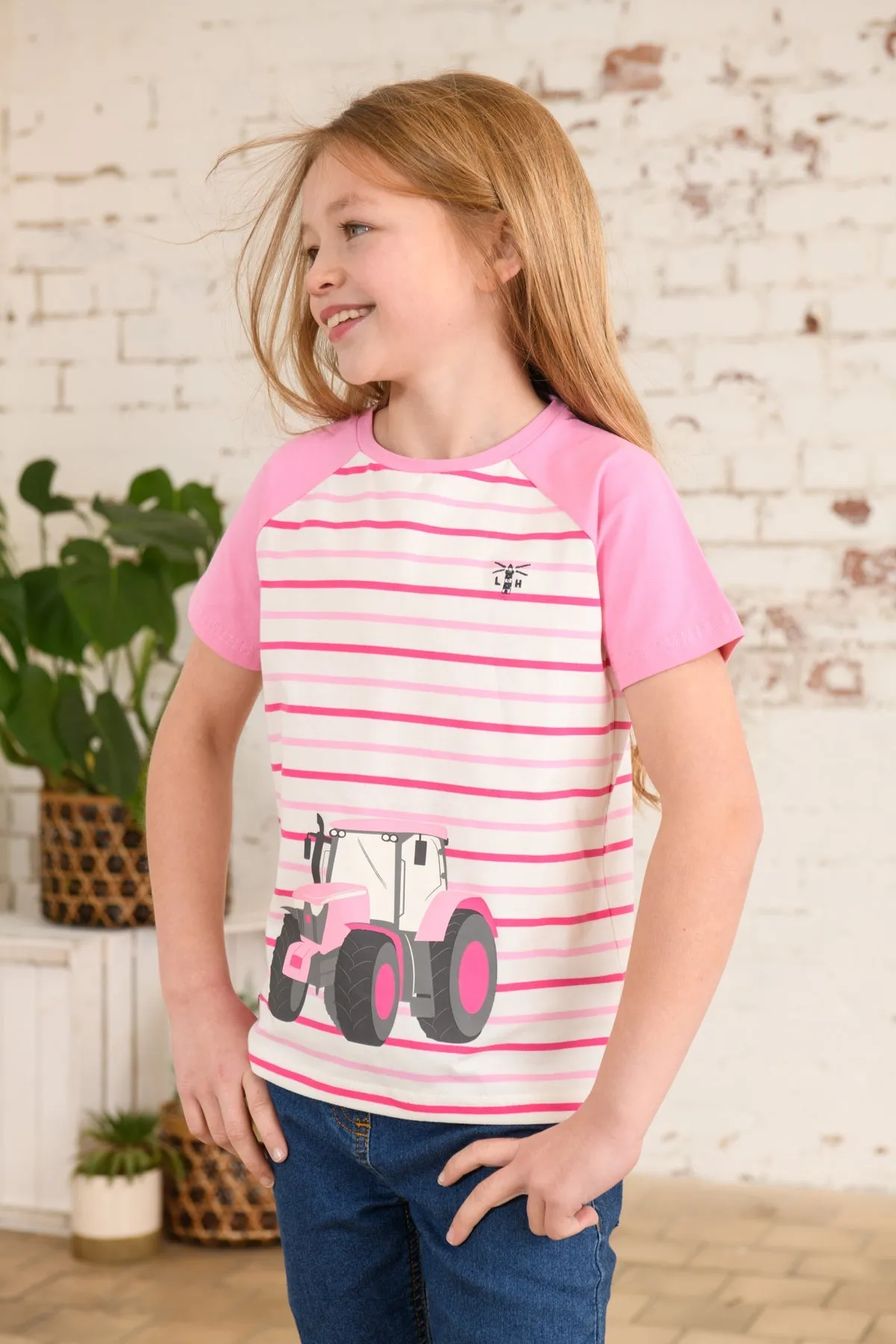 Causeway Short Sleeve - Sweet Pea Tractor