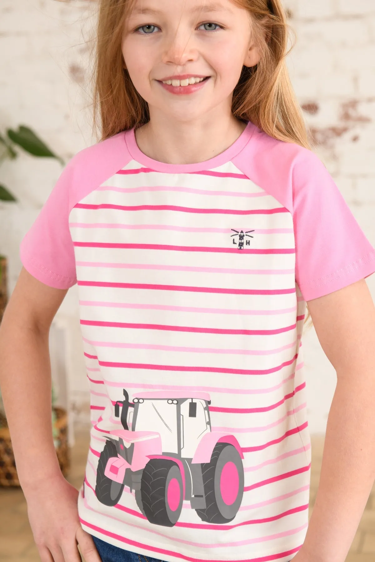 Causeway Short Sleeve - Sweet Pea Tractor