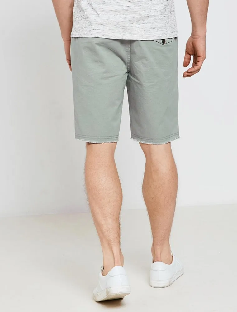 Chester Raw Hem Chino Shorts in Mint