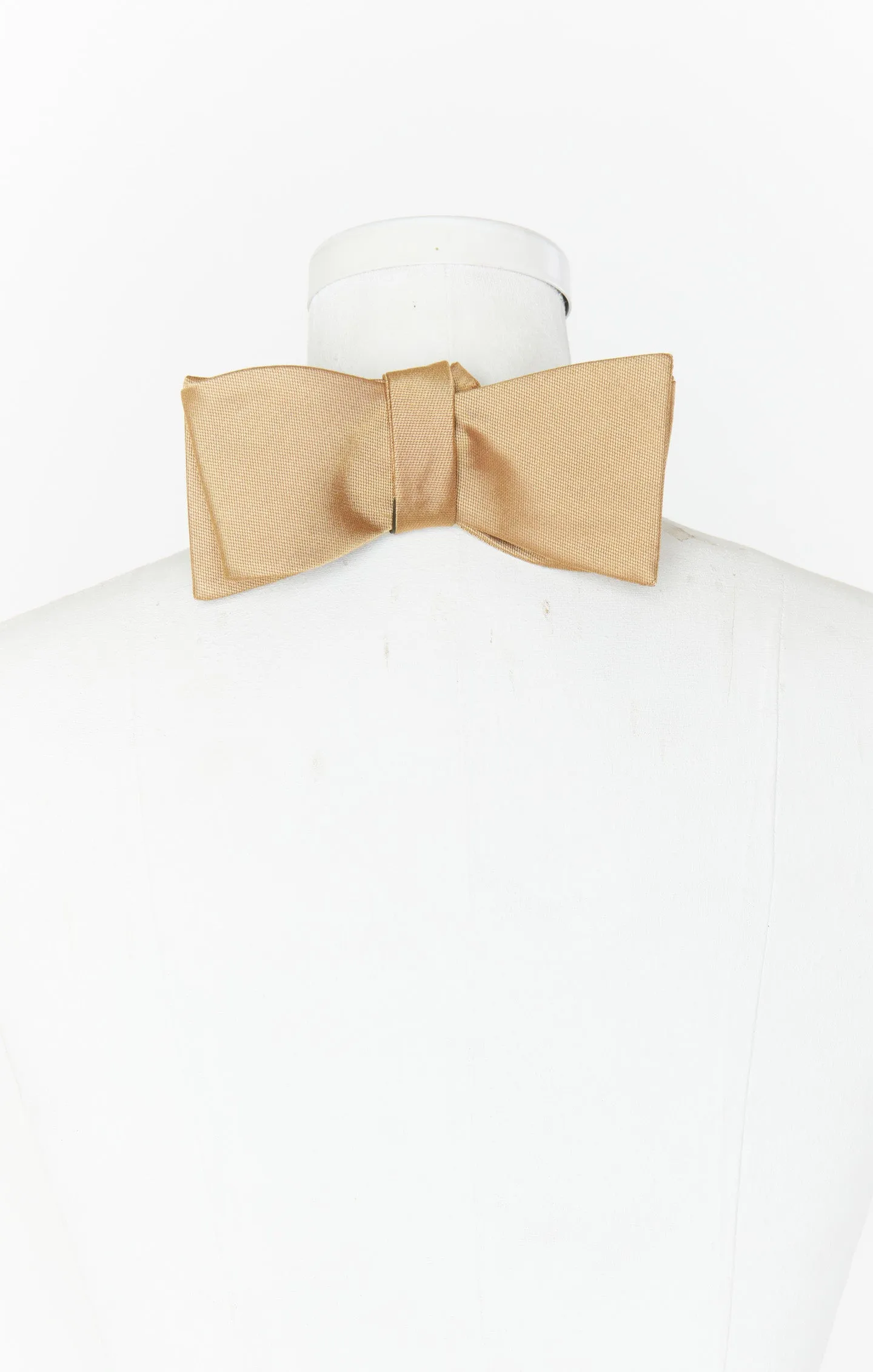 Josh Bow Tie ~ True Gold Solid