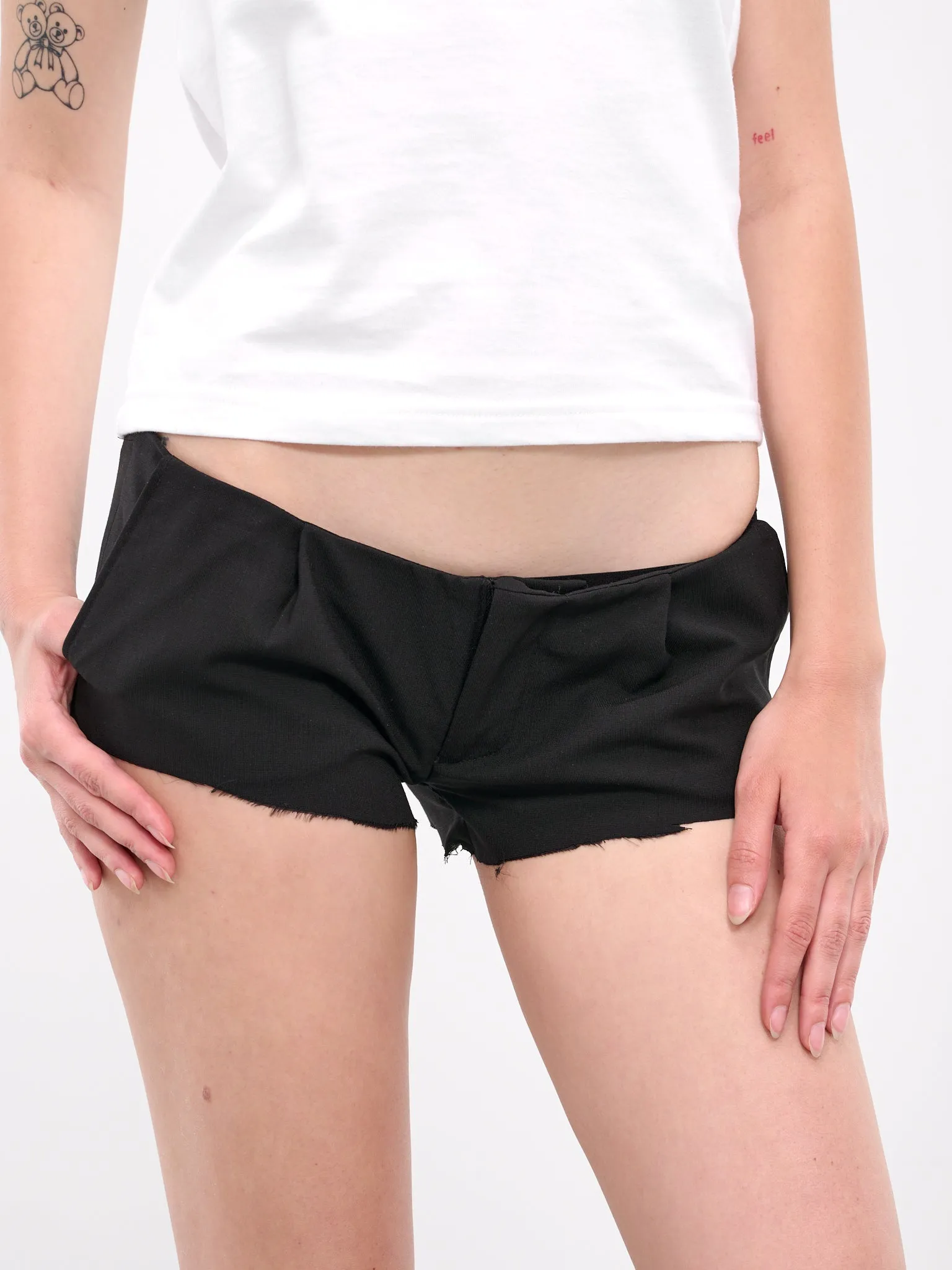 No Waist Suit Shorts (W23095NWS2-BLACK)